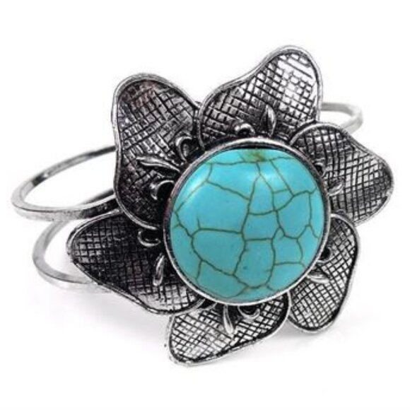 $50 for a set Turquoise Owl Bracelet $29.95  Turquoise Earrings $19.95 - Picture 1 of 14
